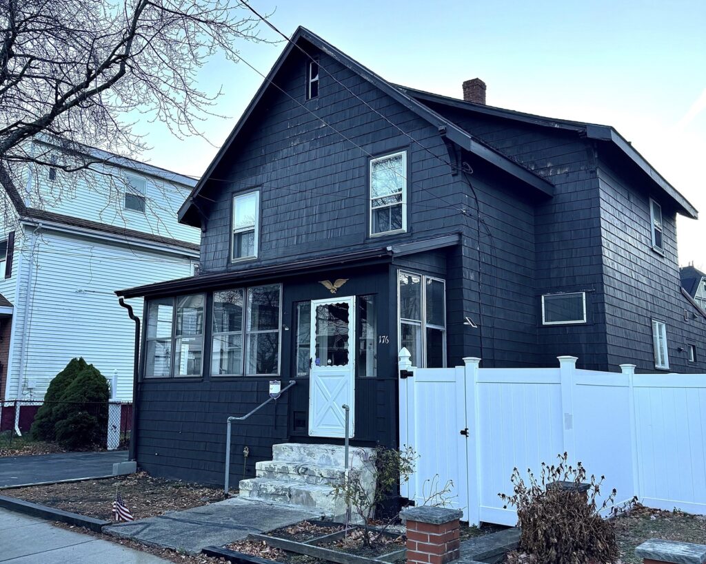176 Linden Ave 