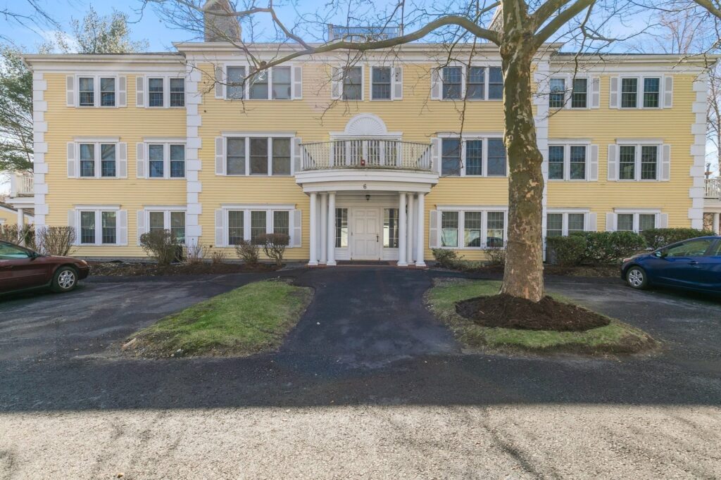 1 Riverview Blvd 