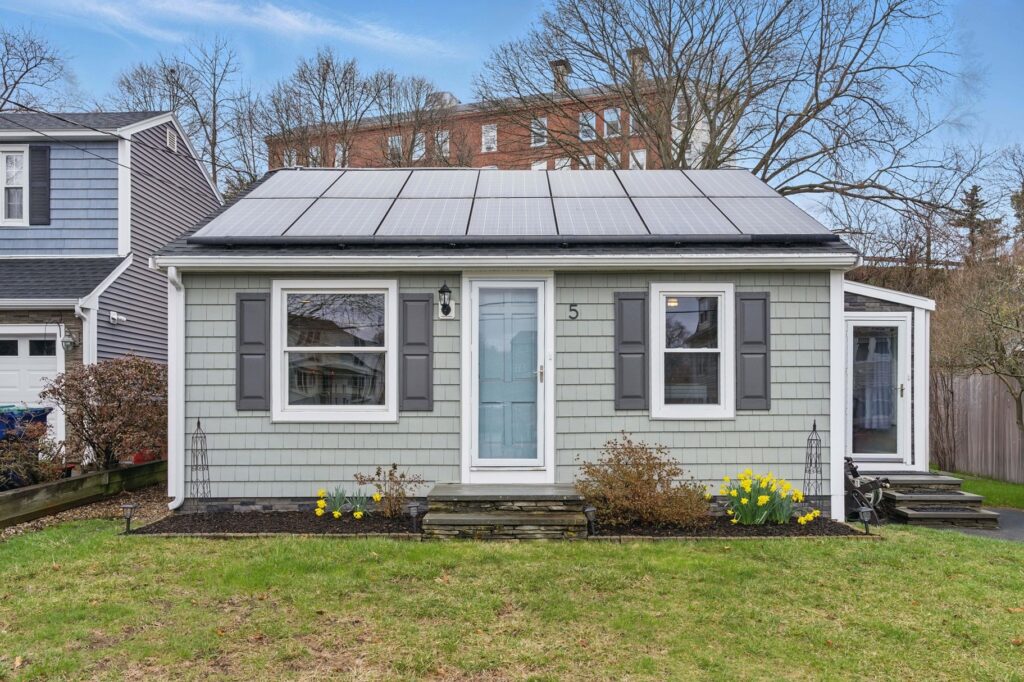 5 Greenway Rd 