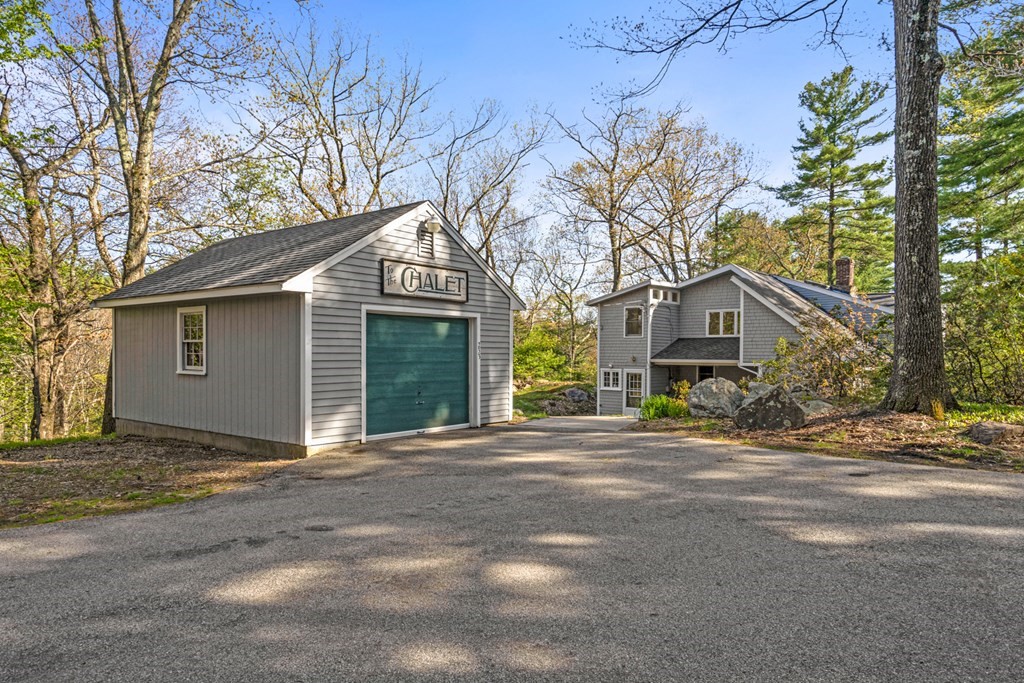 233 Linden Street 