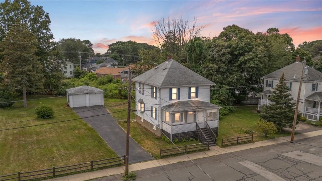 51 Rowell Ave 