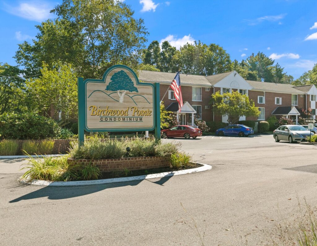 2 Birchwood Court 