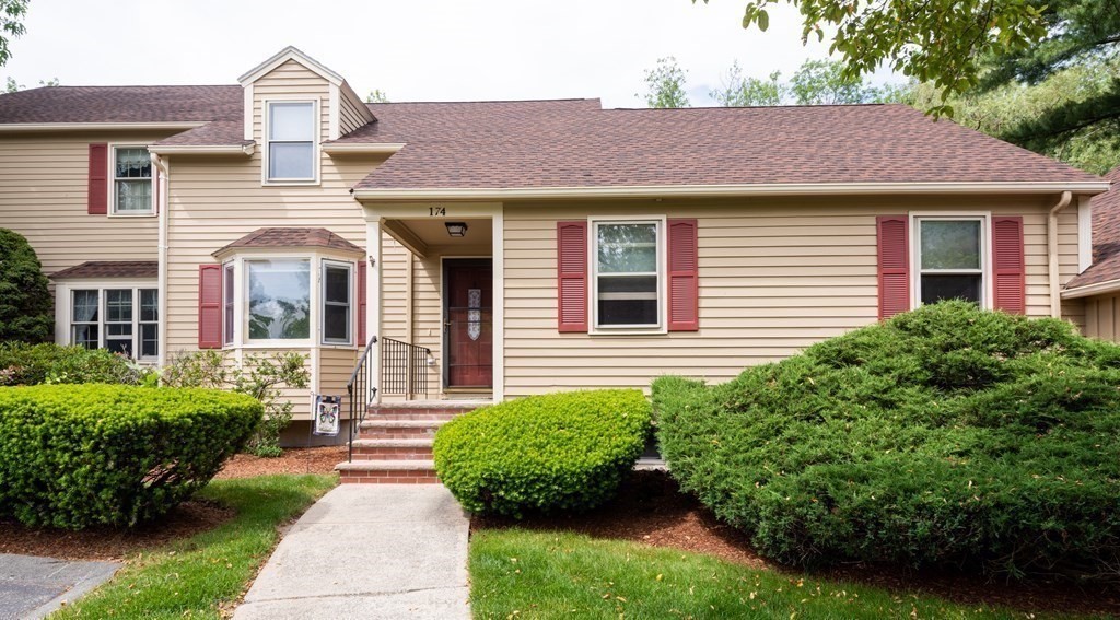 174 Village Post Rd 