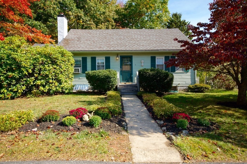 6 Claire Rd 