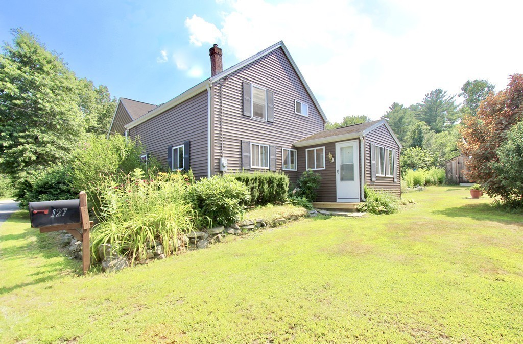 127 Jewett St 