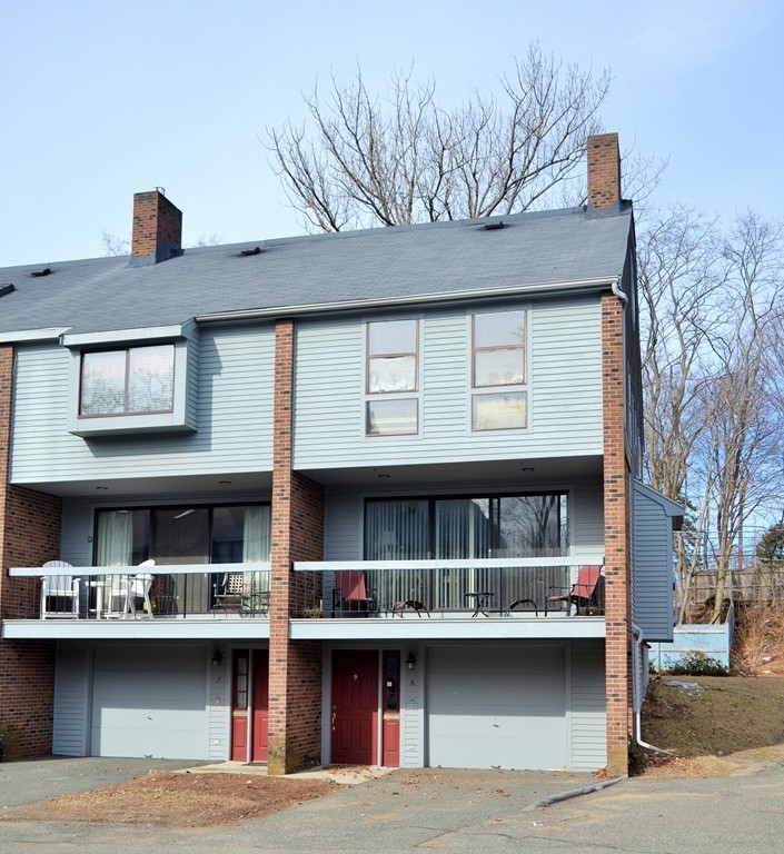14 Williams St 