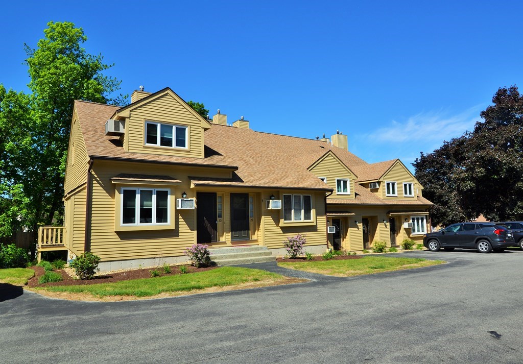 20 Casablanca Court 