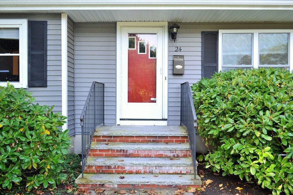 24 Sharon Rd 