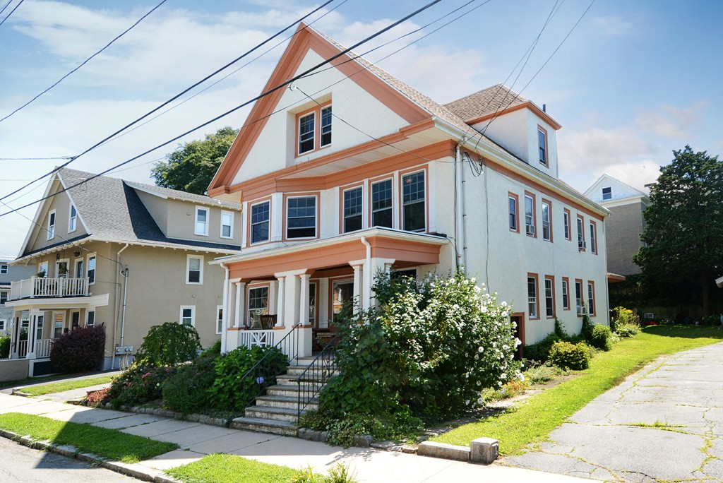 7 Roslyn St 