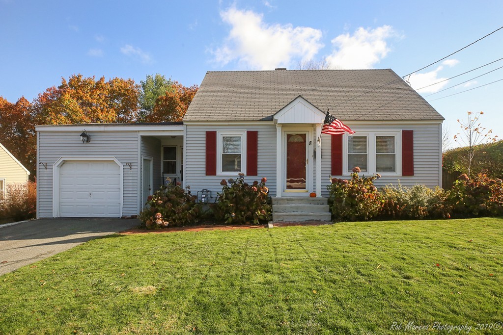 8 Mount Auburn St 