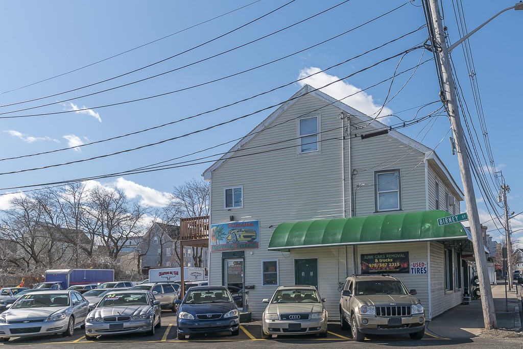 98 Foster St 