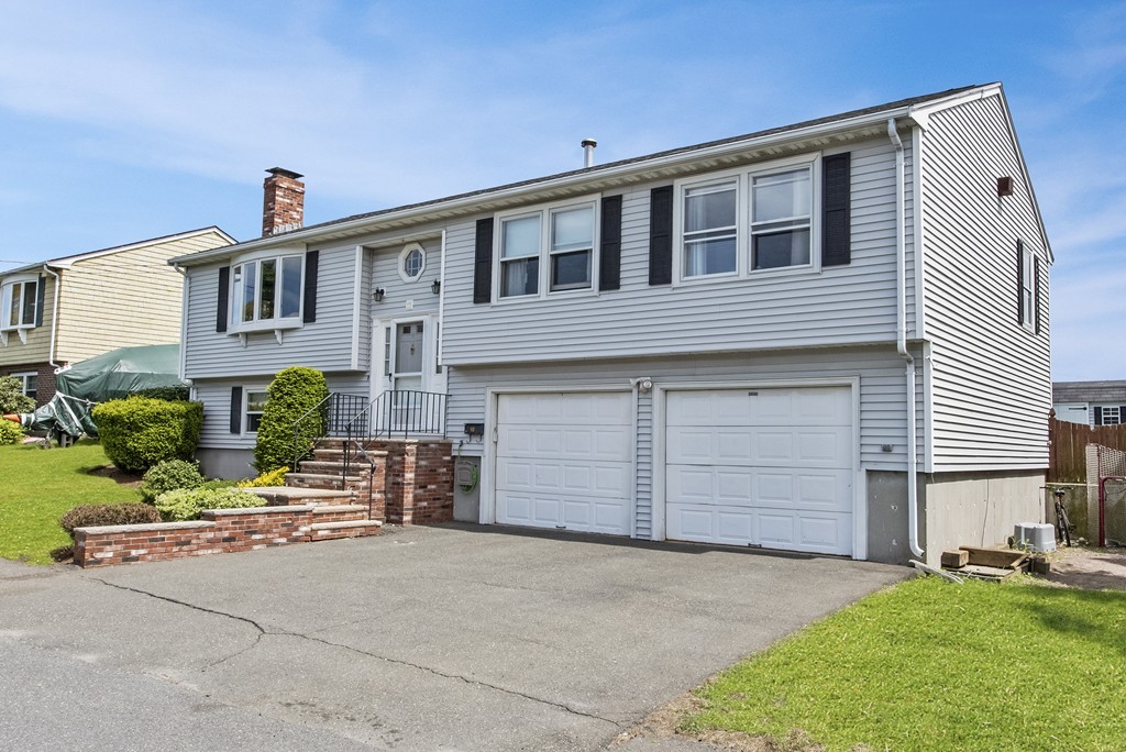 11 Barnes Cir 