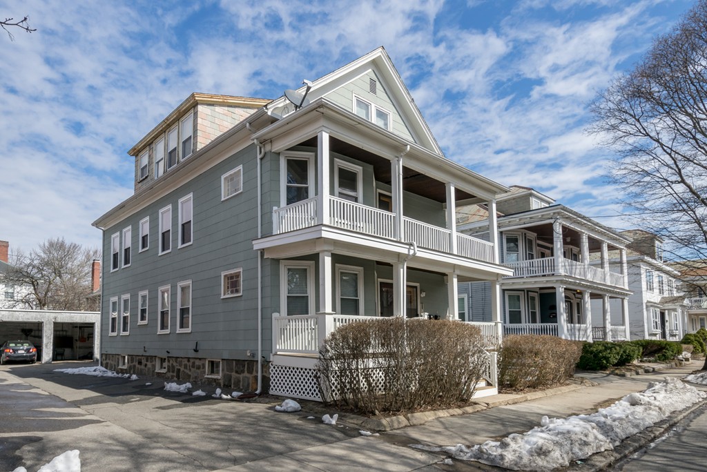 12 Gardner St 