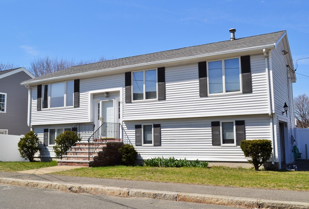 12 Marvin St 