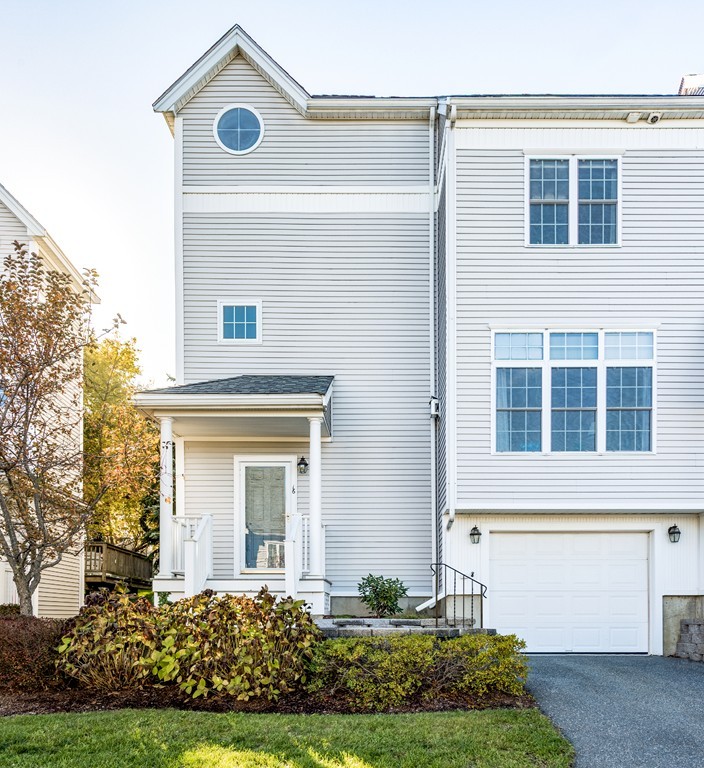 16 New Mill Place 