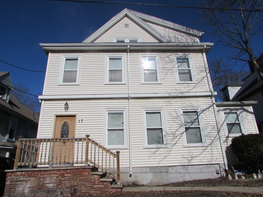 17 Kensington Park 