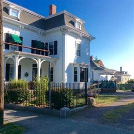 17 Linden St 