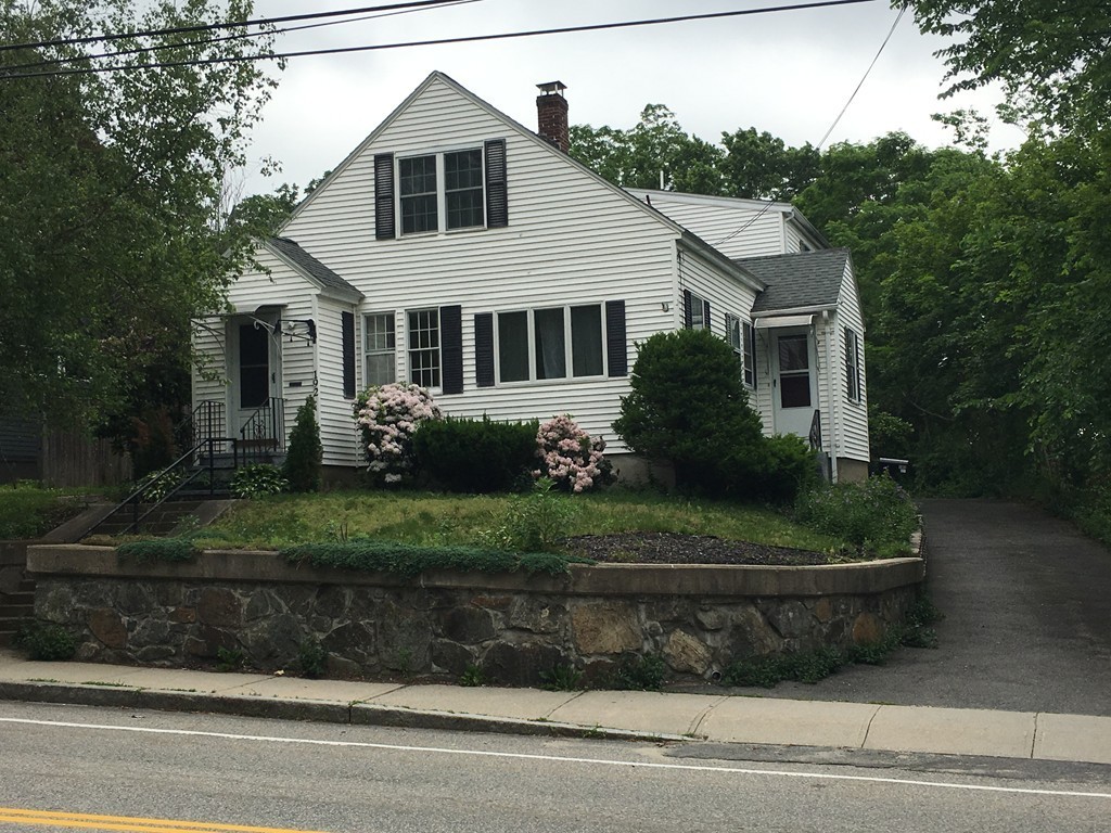192 Main St 
