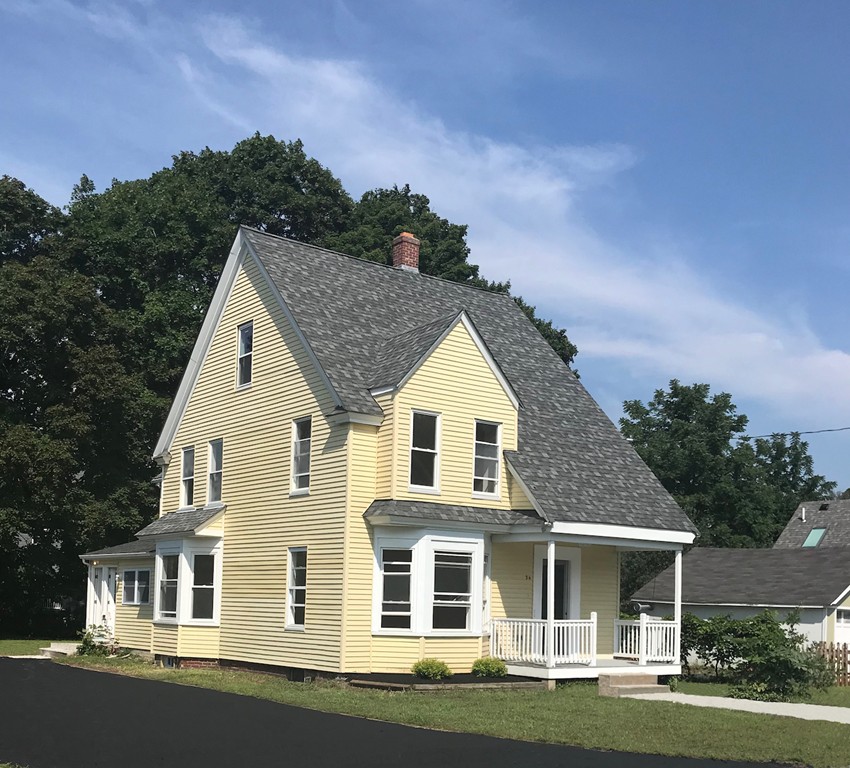 24 Munroe St 