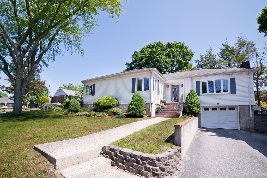 27 Girard Rd 