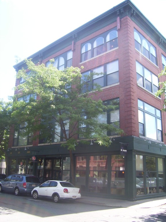 281 Essex St 