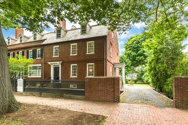 35 Warren St 