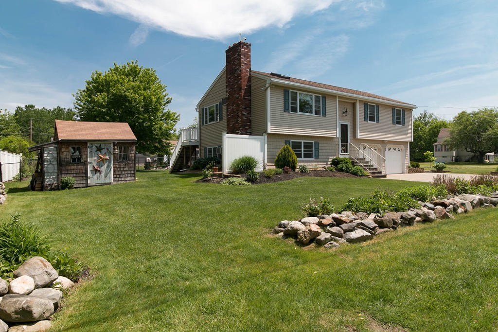 37 Erie Rd 