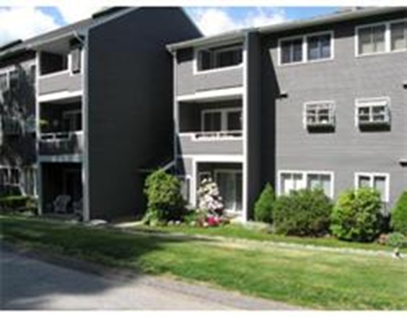 400 Colonial Dr 