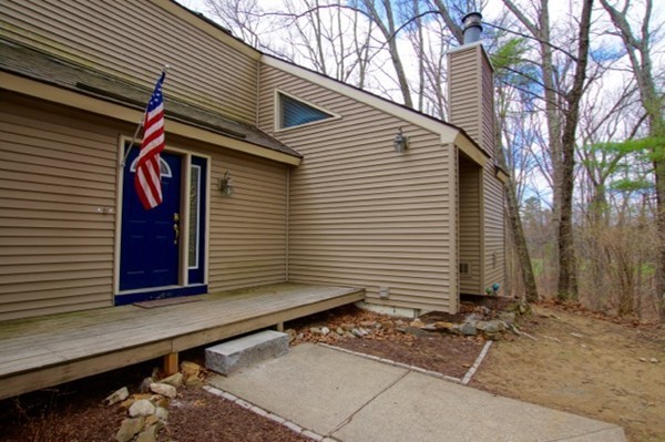 52 Conleys Grove Rd 