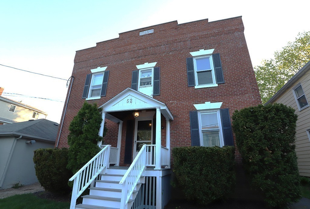 52 Winthrop St 