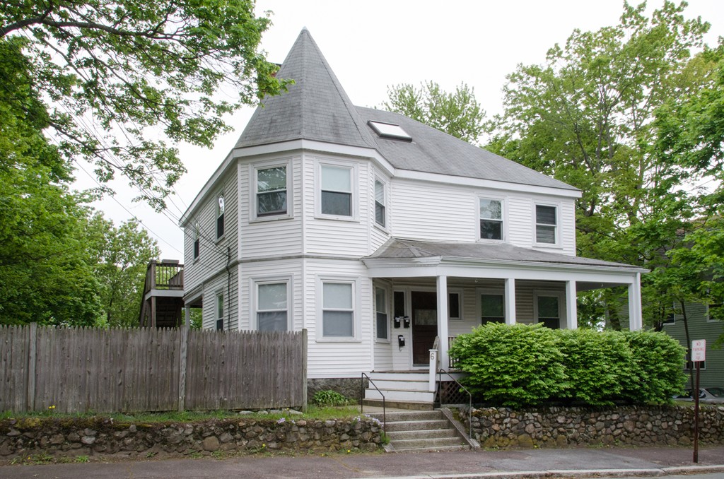6 Summer St 
