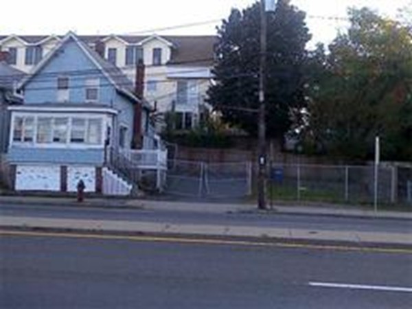 640 Mystic Ave 