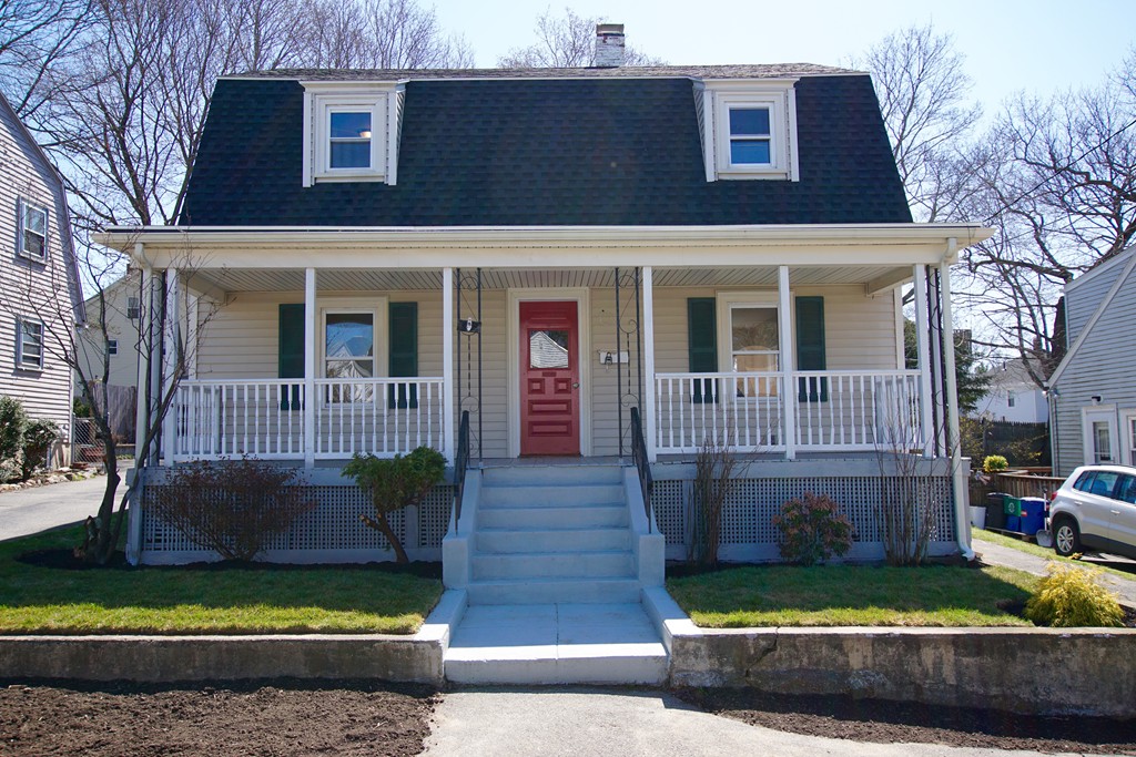 8 Bates Park Ave 