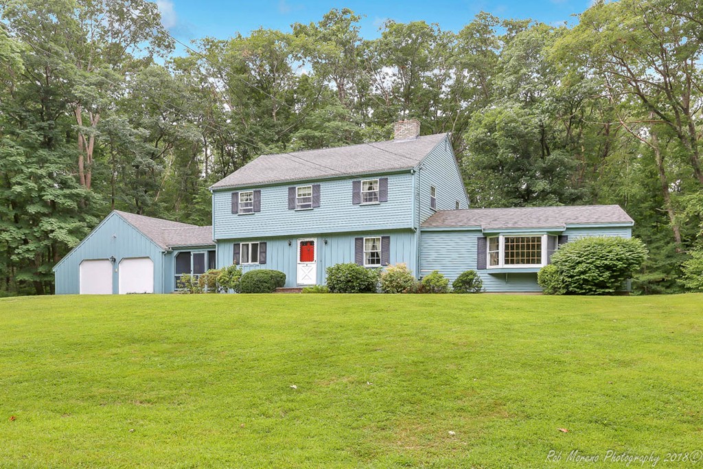 9 King Richard Dr 