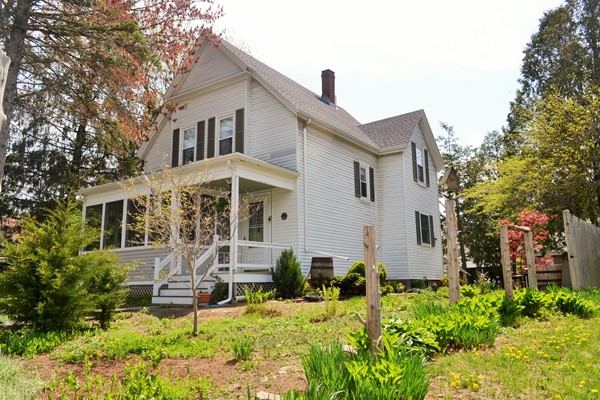 4 Addison St 