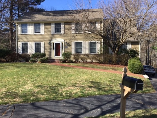 58 Middlebury Ln 
