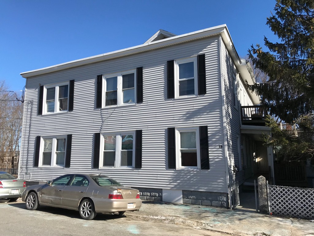19 arch st 