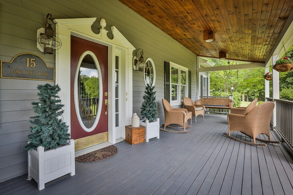 15 Long Hill Rd 