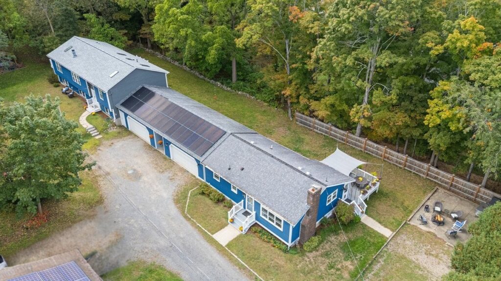 34 & 34R Pickering St 
