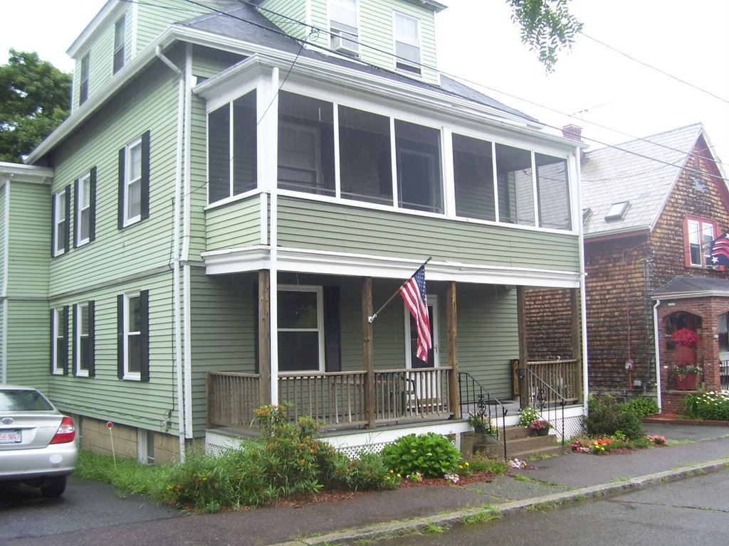 32 Japonica St 