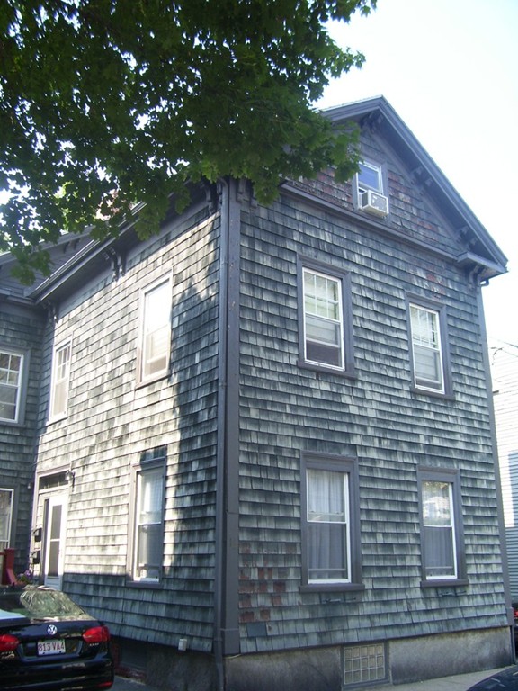 15 Andrew St 