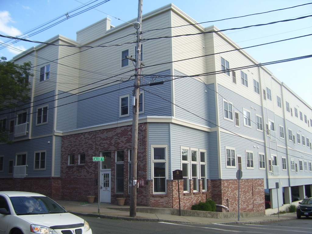 75 Walnut St 