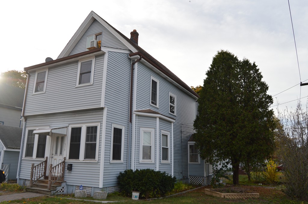 559 Lincoln Ave 
