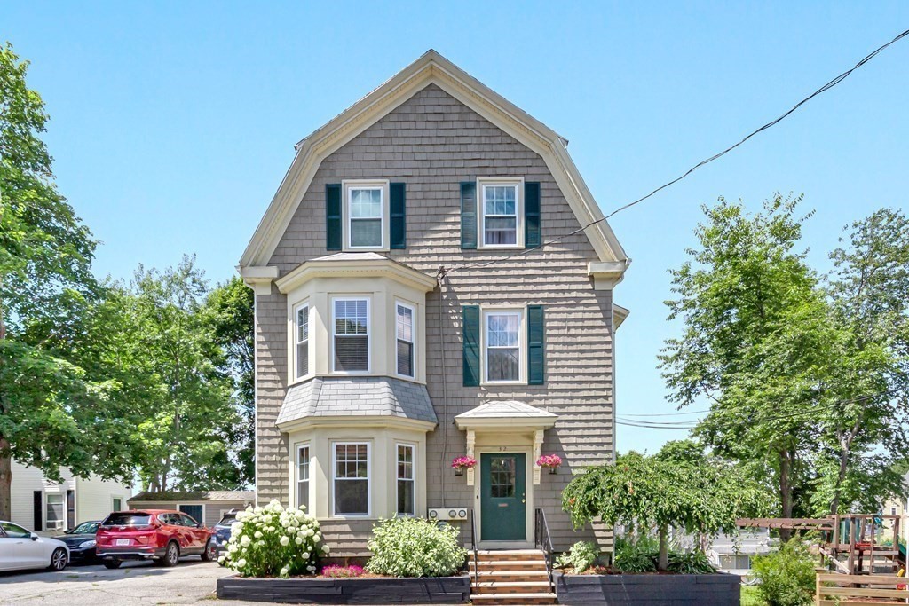 32 Prospect St 