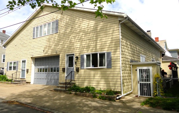 71 Leach St 