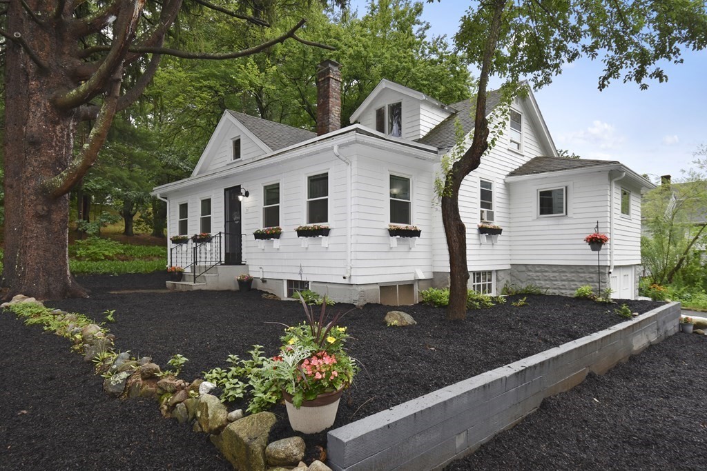 21 Riverview Avenue 