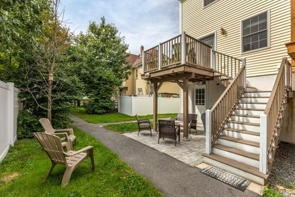 7 Ellis Court 