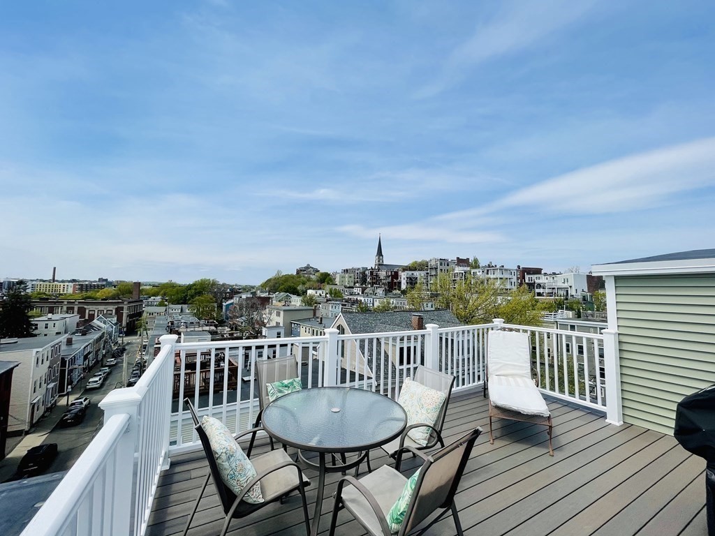 73 Sullivan St 