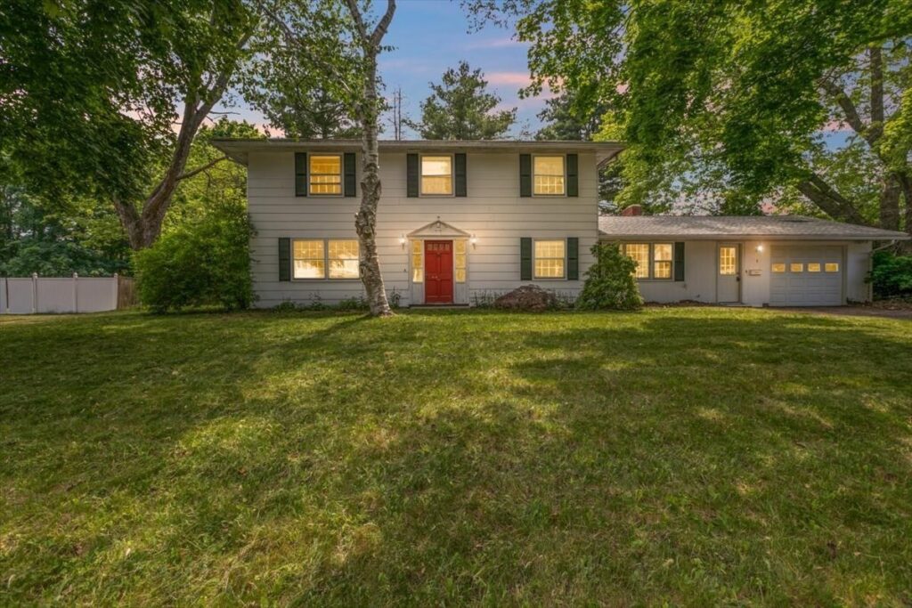 5 Northfield Way 