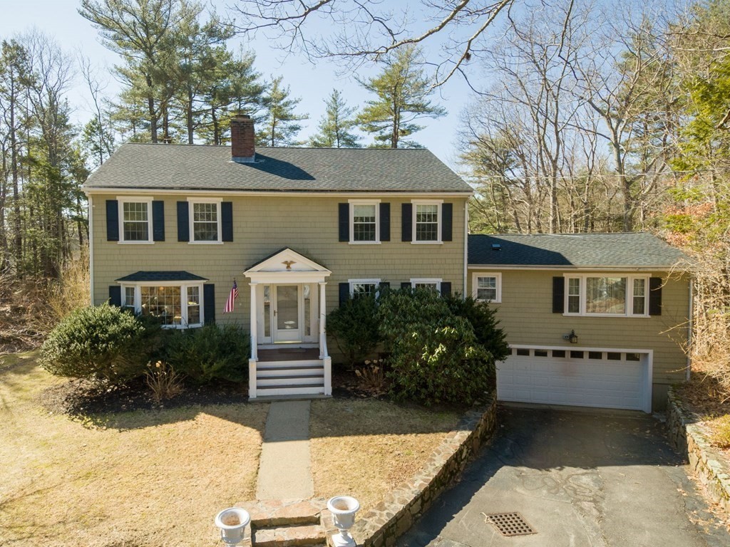 7 Andrews Avenue 